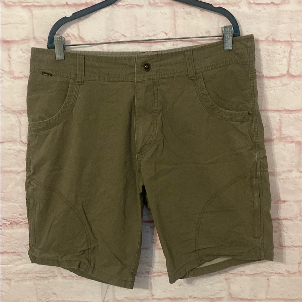 Kuhl vintage patina dye gray-green cargo shorts